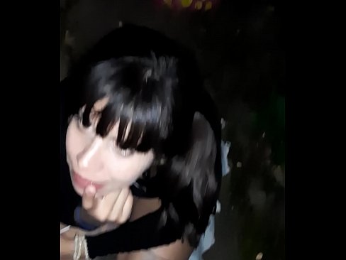 ❤️ Пенисът набъбва на улицата в замяна на бонбон. ❤️ Ебане видео в bg.hentaiser.ru ️❤